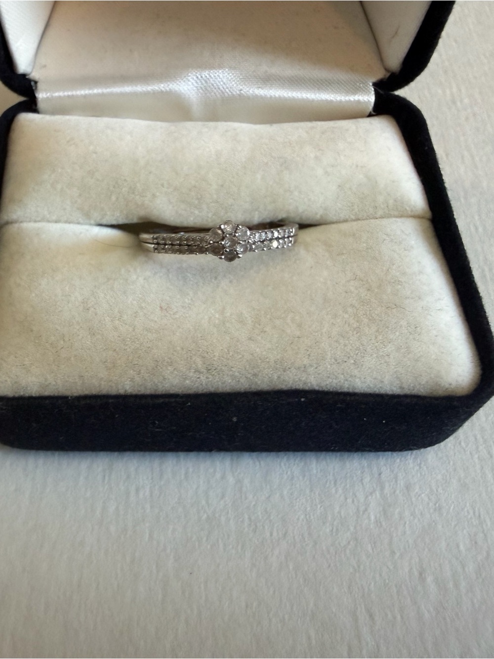 Kohl's Silver Tone Sparkling Bridal Ring Set Size 7